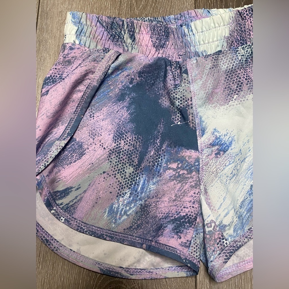 Target All In Motion Active Girl Shorts Size XS (4/5) - Picture 5 of 13